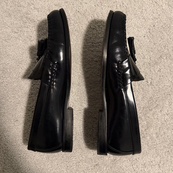 Johnston & Murphy black loafers with tassel, only worn 1x - Picture 2 of 4